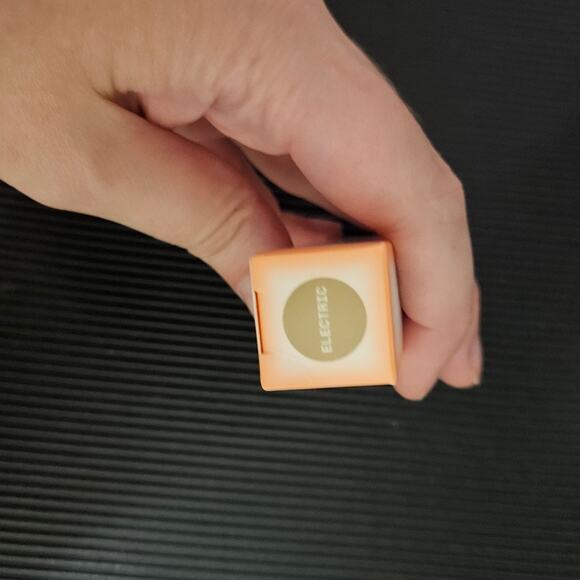 Item Beauty Hey Hi Halo Liquid Highlighter Electric ~ Deluxe Sample Size - Picture 7 of 8